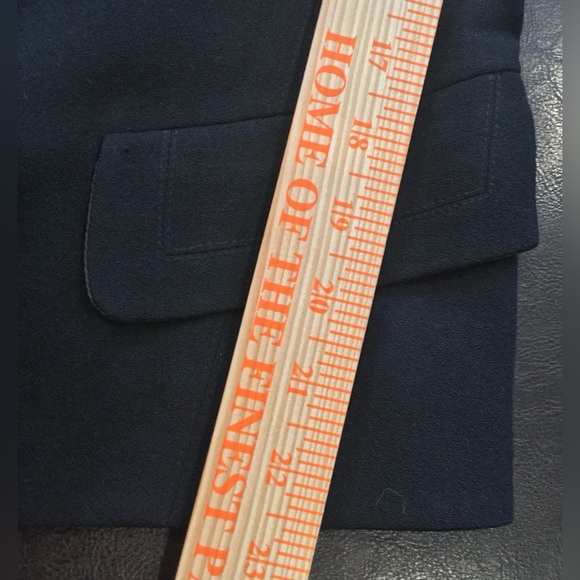 Bebe Woman’s Black Wool Blazer w/Rayon Lining, Single-Breasted 4-Button; Size 2 - Picture 8 of 8